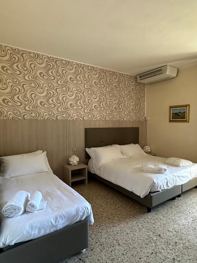 Hotel Atlantico Кастільончелло Екстер'єр фото